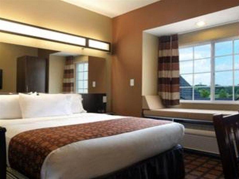 Microtel By Wyndham Perry National Fairground Area I-75 Eksteriør billede
