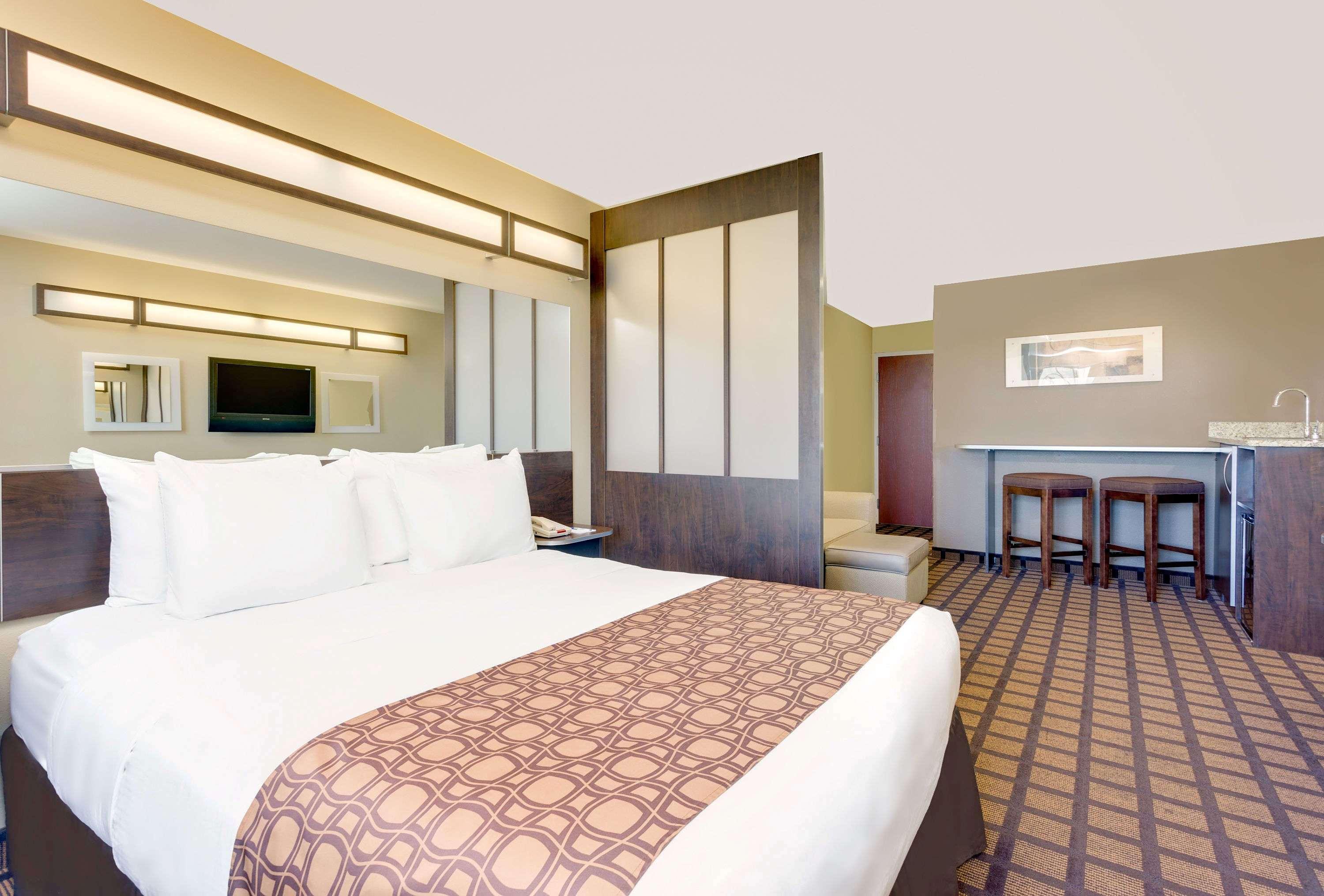 Microtel By Wyndham Perry National Fairground Area I-75 Eksteriør billede