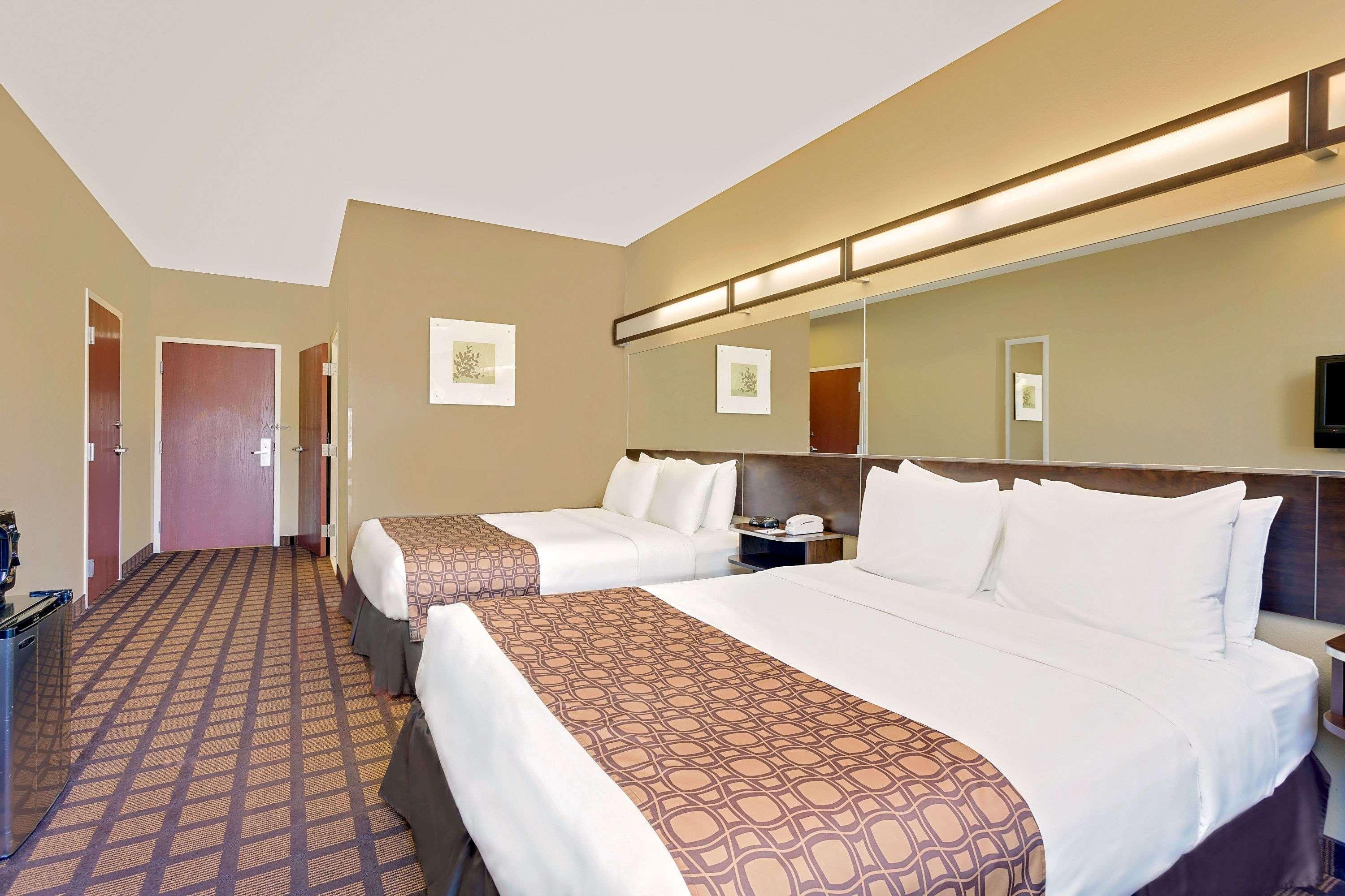 Microtel By Wyndham Perry National Fairground Area I-75 Eksteriør billede